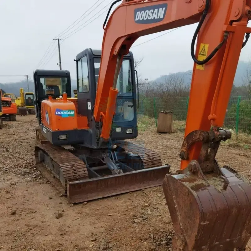 Used Doosan DH55 excavator